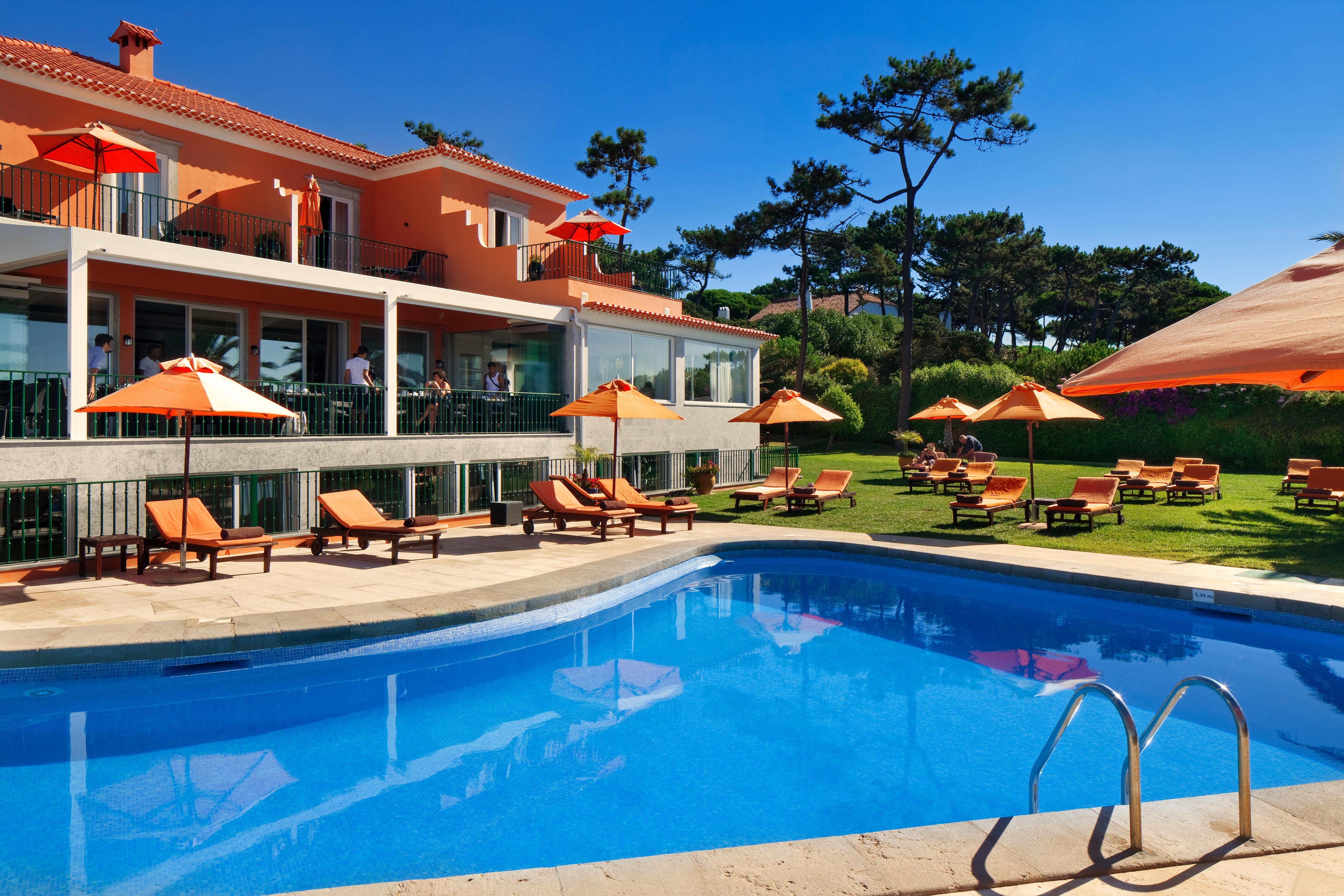 فندق سنهورا دا جويا كاسكايس البوتيكي المظهر الخارجي الصورة The swimming pool at the Hotel do Canal